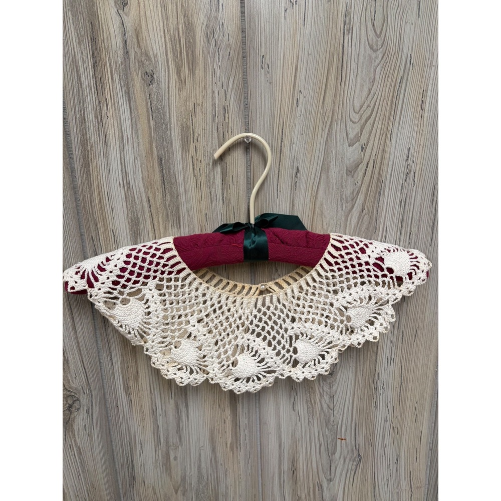 Vintage Handmade Crochet Lace Collar Scalloped Cream Victorian Cottagecore